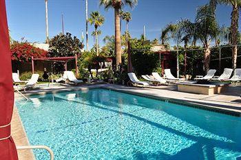 Desert Paradise Resort - Gay Men'S Resort Παλμ Σπρινγκς Εξωτερικό φωτογραφία